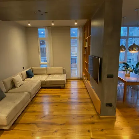 Kompleksi Kika 2 -apartment *