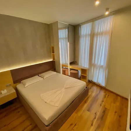 Kompleksi Kika 2 -apartment Διαμέρισμα *
